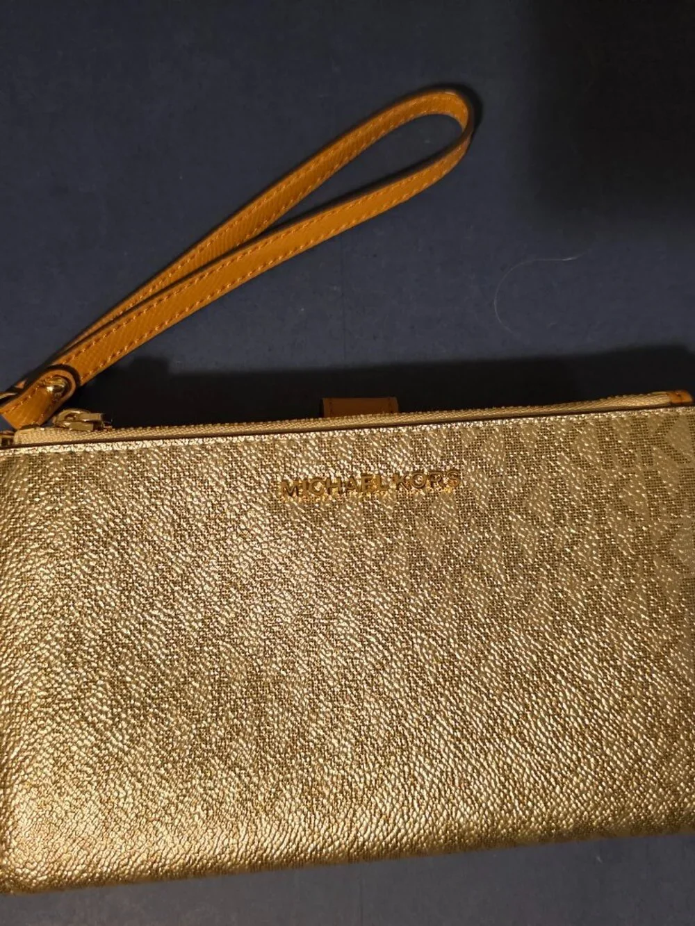 NWOT Michael Kors Adele Double Zip Wristlet Gold Metallic MK Signature - Picture 2 of 9